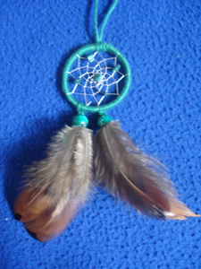 Dreamcatcher pendentif : vert à double plumes